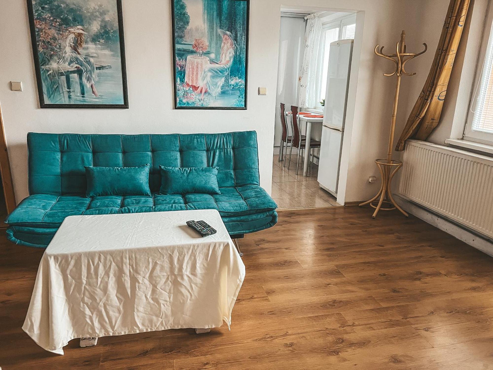 3 Bedroom Apartment In The Part Of The City Banská Bystrica Extérieur photo